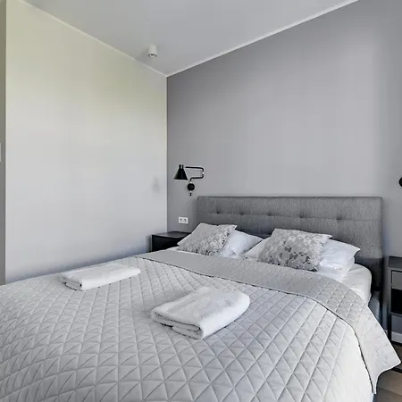 Comfort Okrzei Apartman *